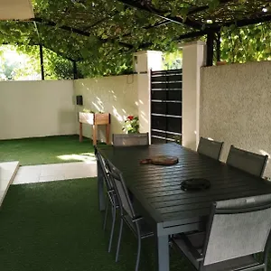 villa-j-et-v.fr-provencehotel.com/